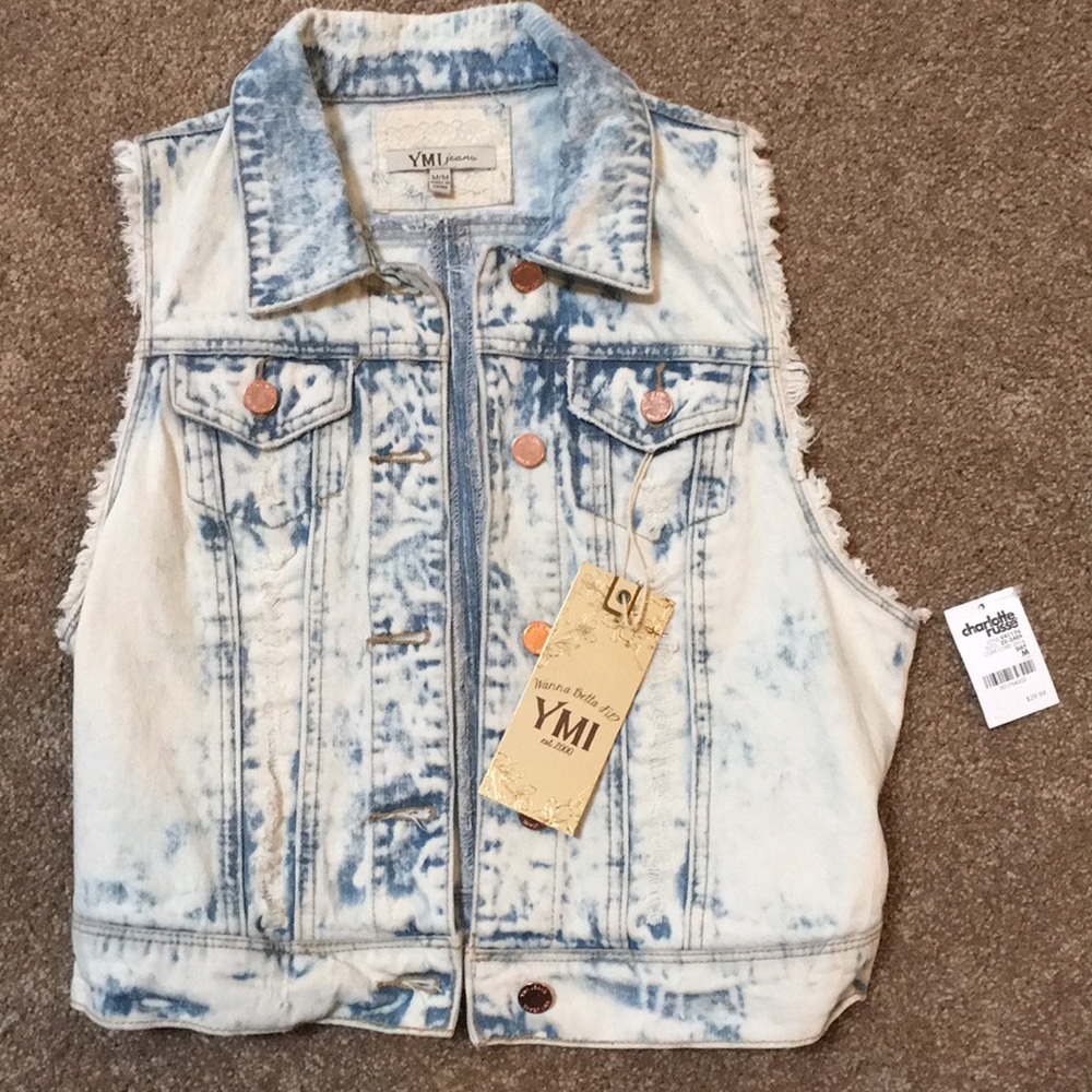 Stone-washed denim vest